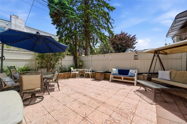 963 70th Street, Brooklyn, NY 11228