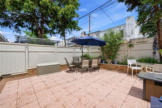 963 70th Street, Brooklyn, NY 11228