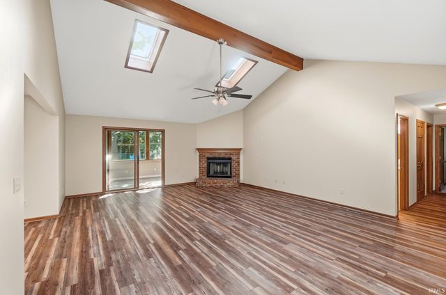 9615 Mariners Ridge Drive, Fort Wayne, IN 46819