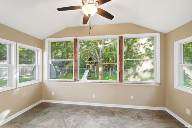 9615 Mariners Ridge Drive, Fort Wayne, IN 46819