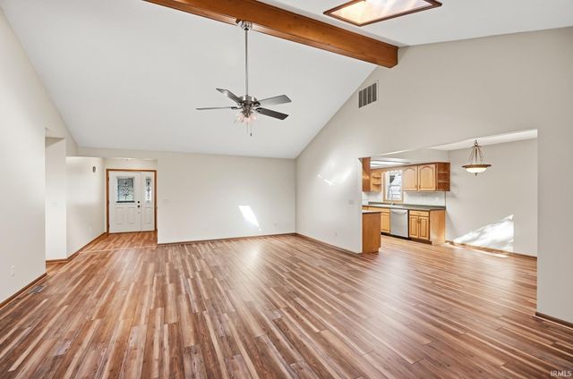 9615 Mariners Ridge Drive, Fort Wayne, IN 46819