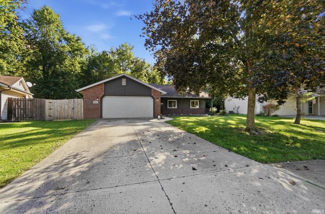9615 Mariners Ridge Drive, Fort Wayne, IN 46819