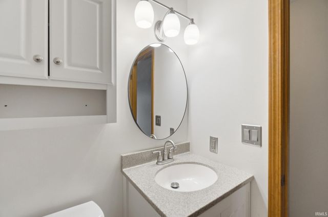 9615 Mariners Ridge Drive, Fort Wayne, IN 46819