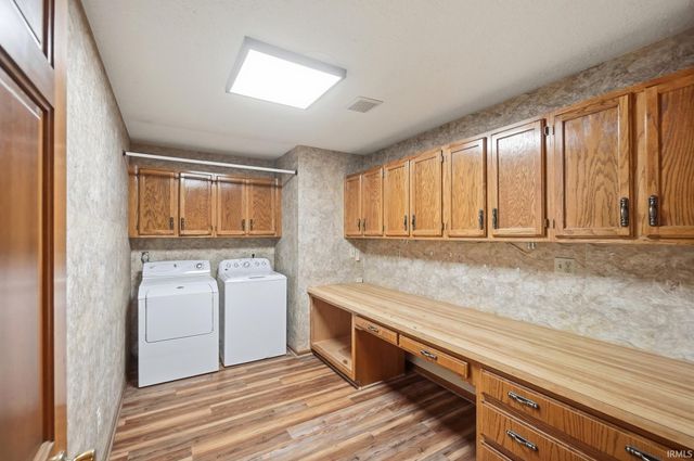 9615 Mariners Ridge Drive, Fort Wayne, IN 46819