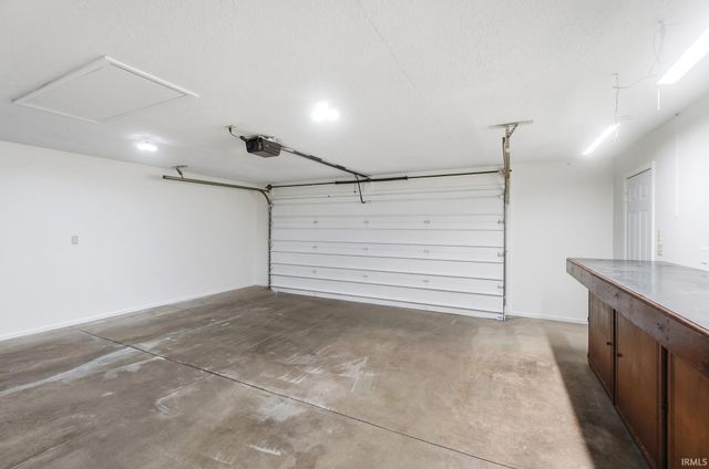 9615 Mariners Ridge Drive, Fort Wayne, IN 46819
