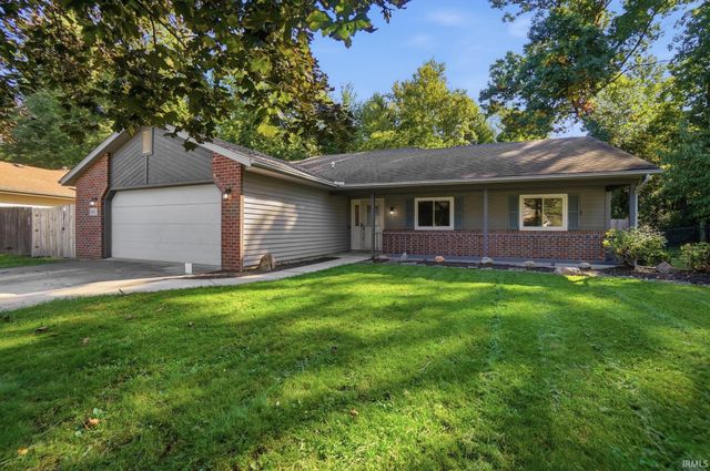 9615 Mariners Ridge Drive, Fort Wayne, IN 46819