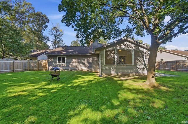 9615 Mariners Ridge Drive, Fort Wayne, IN 46819