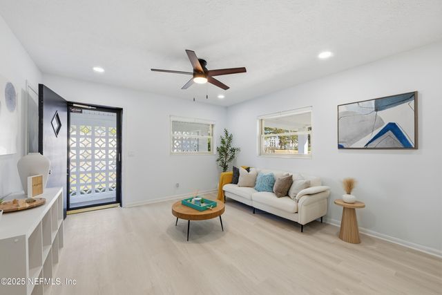 8628 BLARNEY STONE Court, Jacksonville, FL 32216