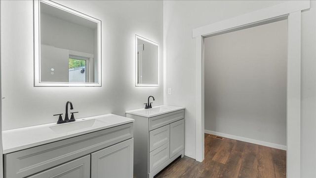 38502 Csah 30, Eden Valley, MN 55329