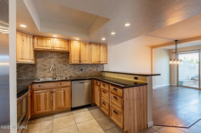 9350 E Speedway Blvd Unit 12, Tucson, AZ 85710