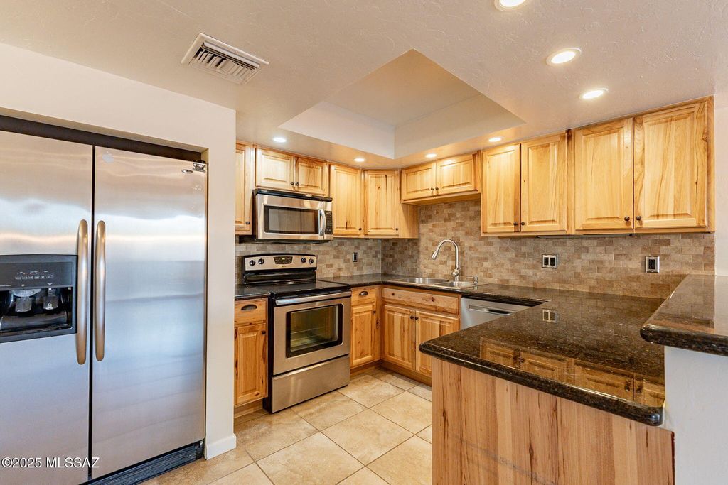 9350 E Speedway Blvd Unit 12, Tucson, AZ 85710
