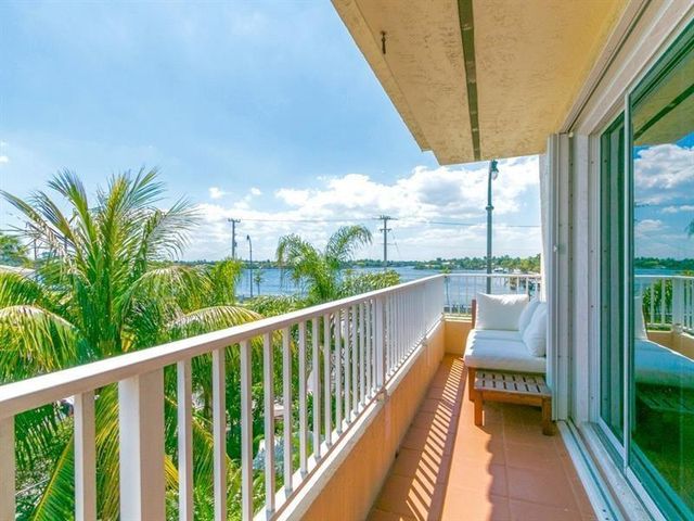 355 Virginia Street 1, Hollywood, FL 33019