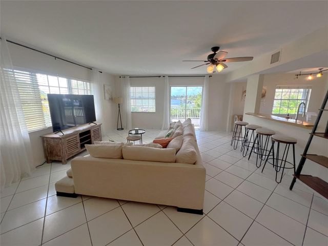 355 Virginia Street 1, Hollywood, FL 33019