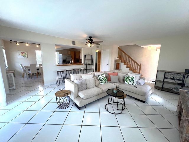 355 Virginia Street 1, Hollywood, FL 33019
