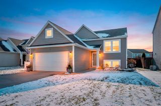 1327 Gardner Pond Lane, Vicksburg Vllg, MI 49097