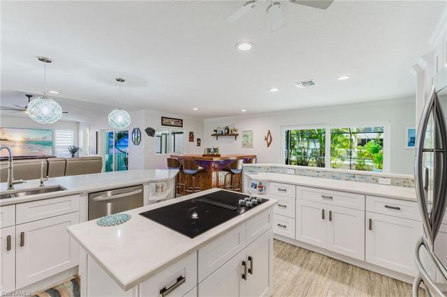 17571 Taylor DR, Fort Myers, FL 33908