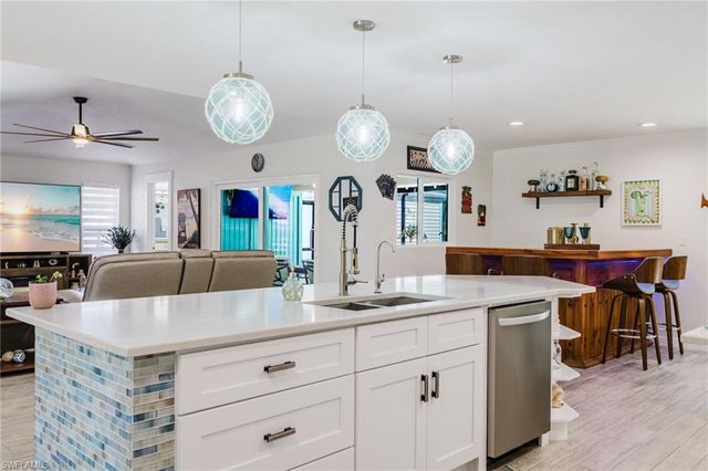 17571 Taylor DR, Fort Myers, FL 33908