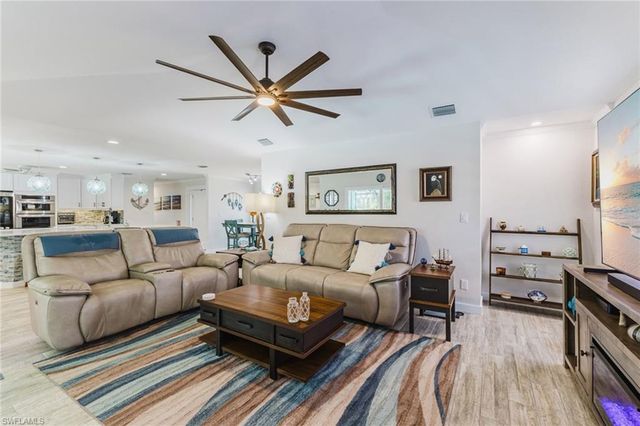 17571 Taylor DR, Fort Myers, FL 33908