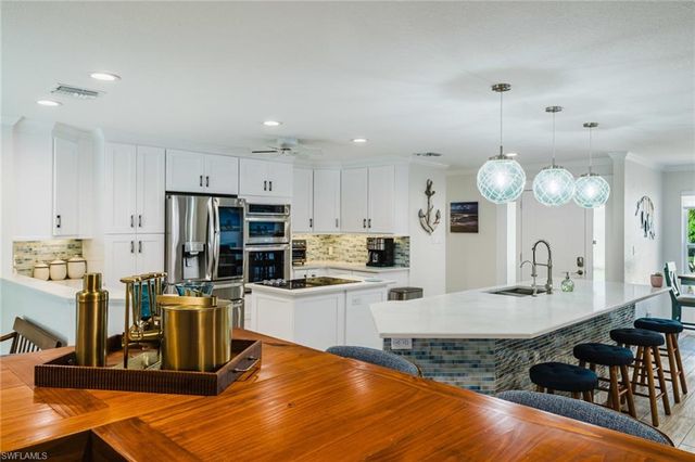 17571 Taylor DR, Fort Myers, FL 33908