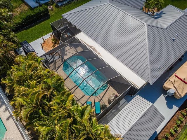 17571 Taylor DR, Fort Myers, FL 33908