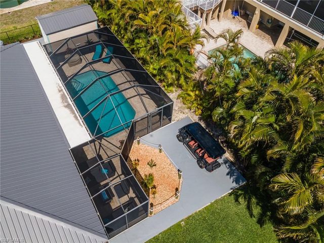 17571 Taylor DR, Fort Myers, FL 33908