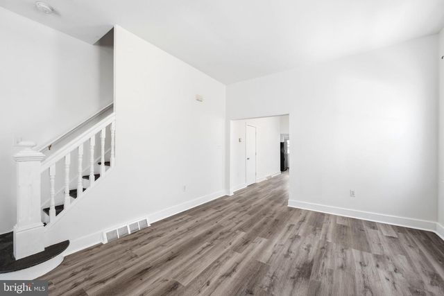 330 SOMERSET ST, Gloucester City, NJ 08030