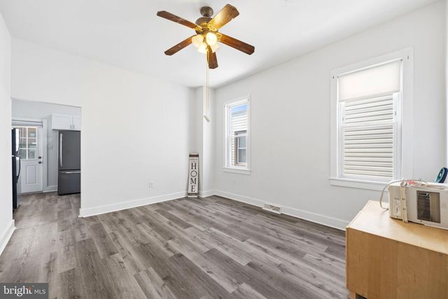 330 SOMERSET ST, Gloucester City, NJ 08030