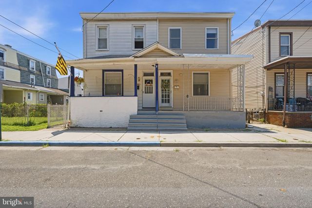 330 SOMERSET ST, Gloucester City, NJ 08030