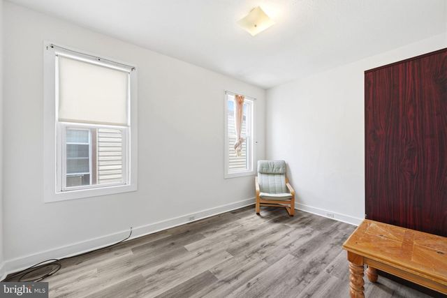 330 SOMERSET ST, Gloucester City, NJ 08030