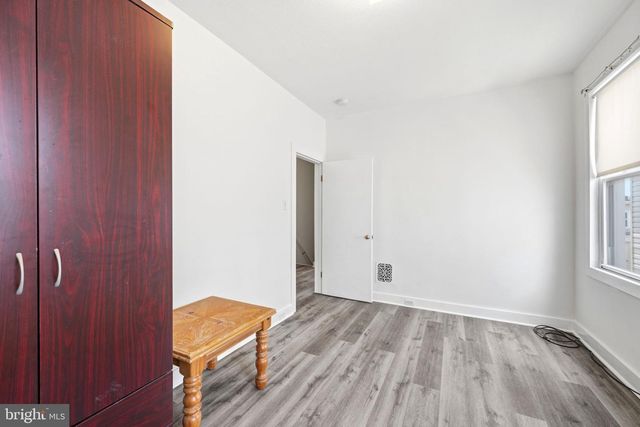 330 SOMERSET ST, Gloucester City, NJ 08030