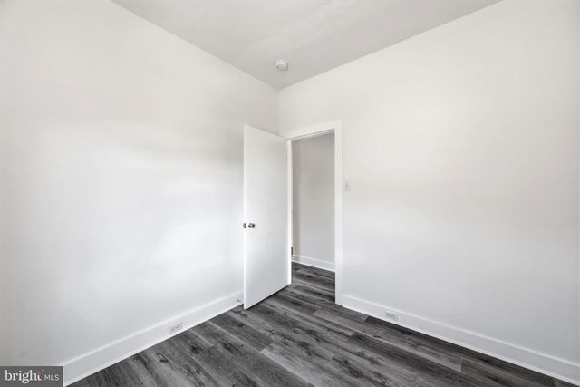 330 SOMERSET ST, Gloucester City, NJ 08030