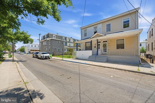 330 SOMERSET ST, Gloucester City, NJ 08030