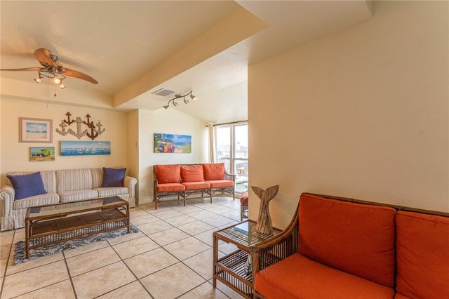 14300 S Padre Island Dr 115, Corpus Christi, TX 78418