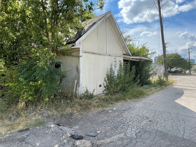 1807 S Malcolm X Boulevard, Dallas, TX 75226