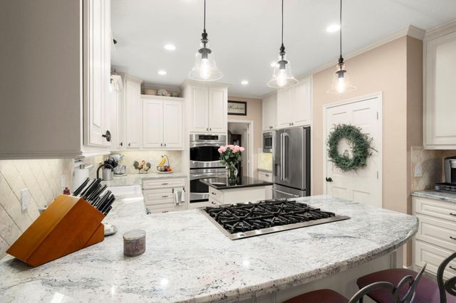 6907 Fawncliff Drive, Houston, TX 77069