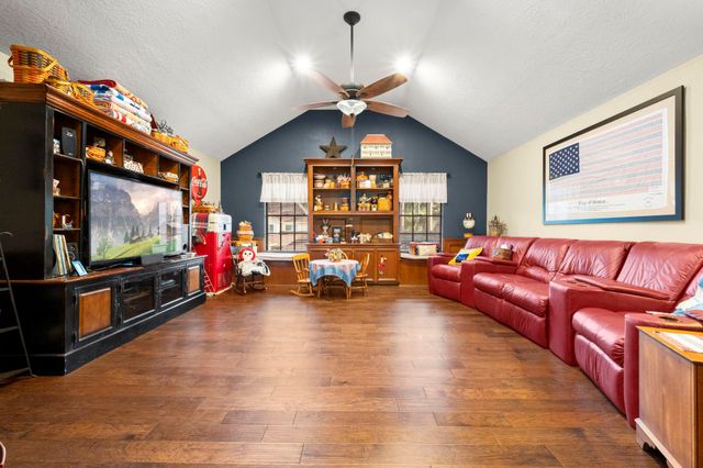 6907 Fawncliff Drive, Houston, TX 77069