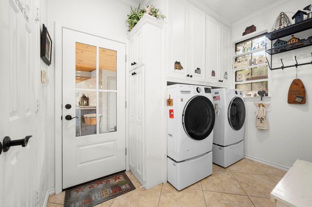 6907 Fawncliff Drive, Houston, TX 77069