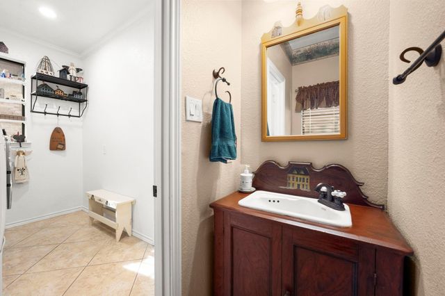 6907 Fawncliff Drive, Houston, TX 77069