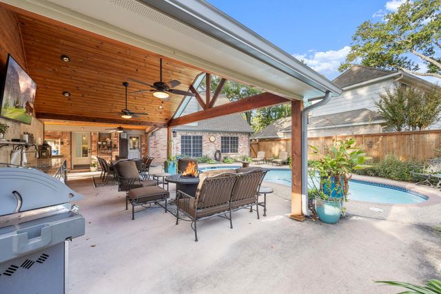 6907 Fawncliff Drive, Houston, TX 77069