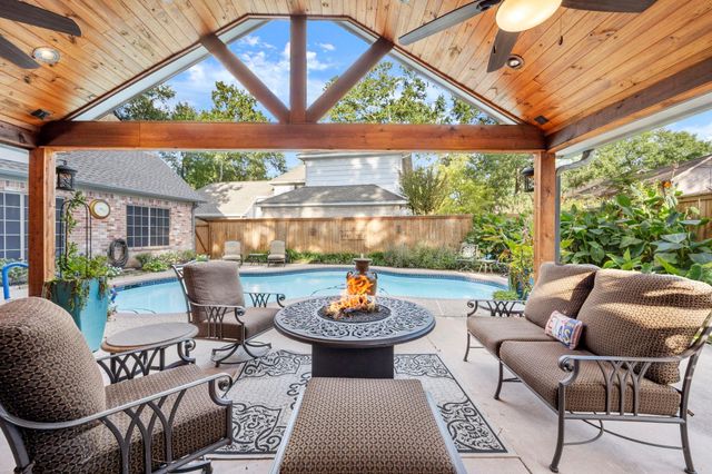 6907 Fawncliff Drive, Houston, TX 77069