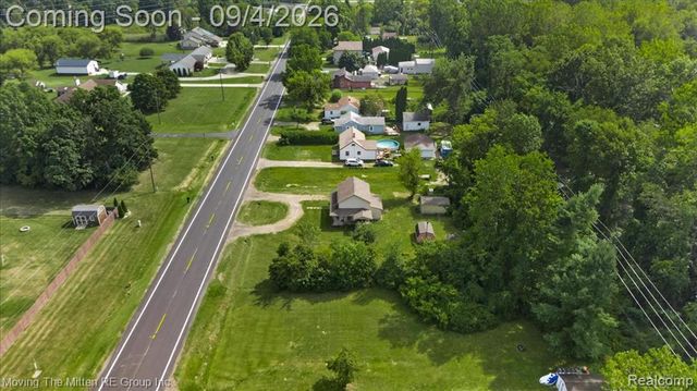 30103 Van Horn Road, New Boston, MI 48164
