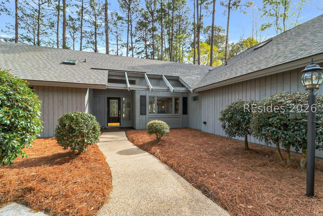 7 Brown Thrasher Rd, Hilton Head Island, SC 29926