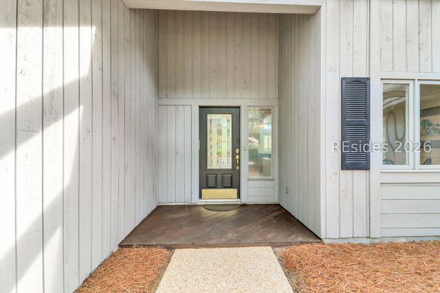 7 Brown Thrasher Rd, Hilton Head Island, SC 29926
