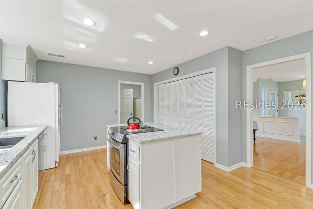 7 Brown Thrasher Rd, Hilton Head Island, SC 29926