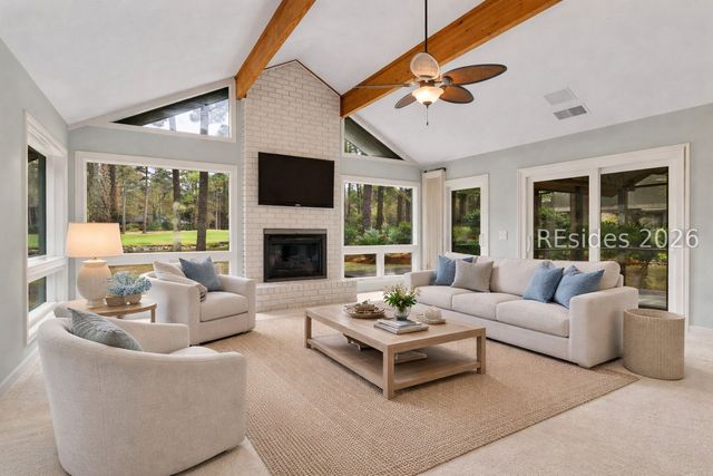 7 Brown Thrasher Rd, Hilton Head Island, SC 29926