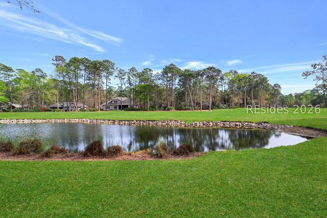 7 Brown Thrasher Rd, Hilton Head Island, SC 29926