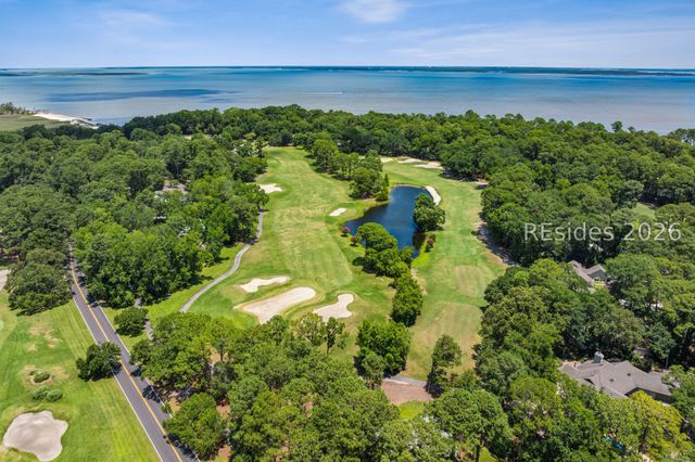 7 Brown Thrasher Rd, Hilton Head Island, SC 29926