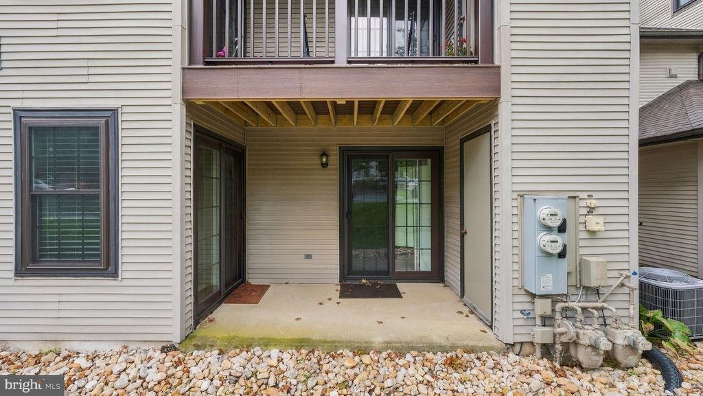 193 HACKBERRY CT, Warrington, PA 18976 — photo 3