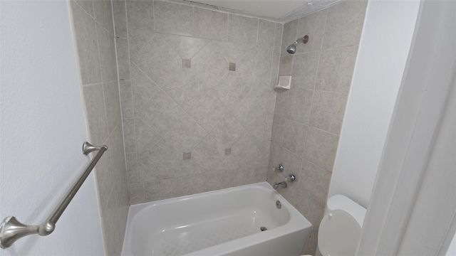 1627 Windsong Lane, Irving, TX 75060