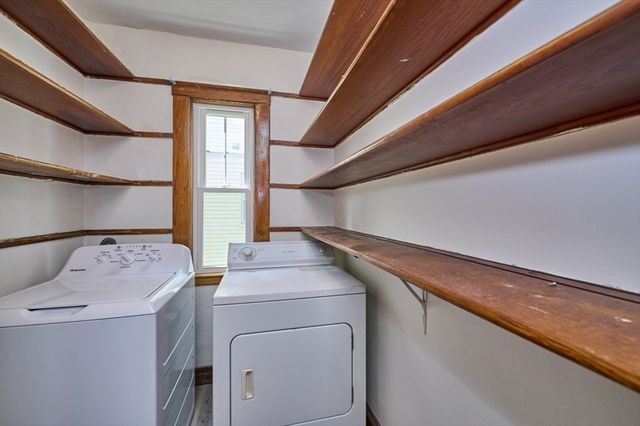 36 Granville Rd 1, Cambridge, MA 02138